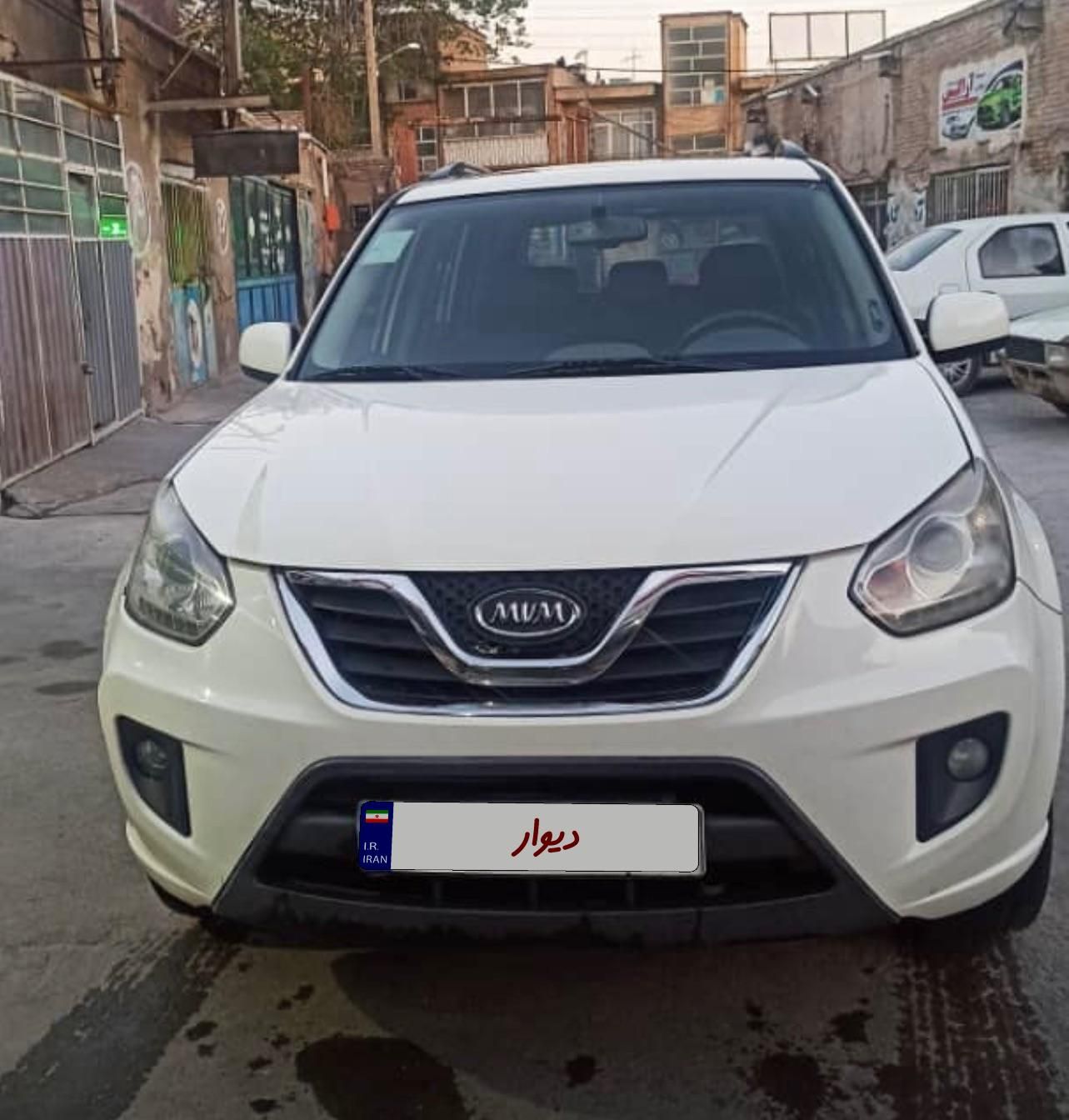 خودرو ام وی ام، X33 آگهی ann_17944537
