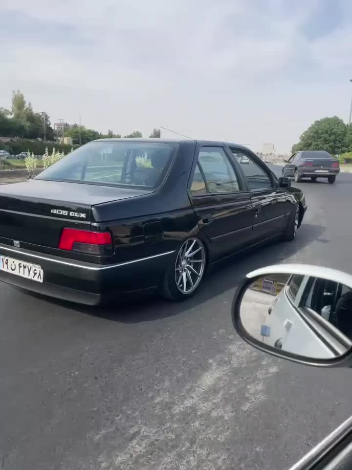 پژو 405 GLX - 1381