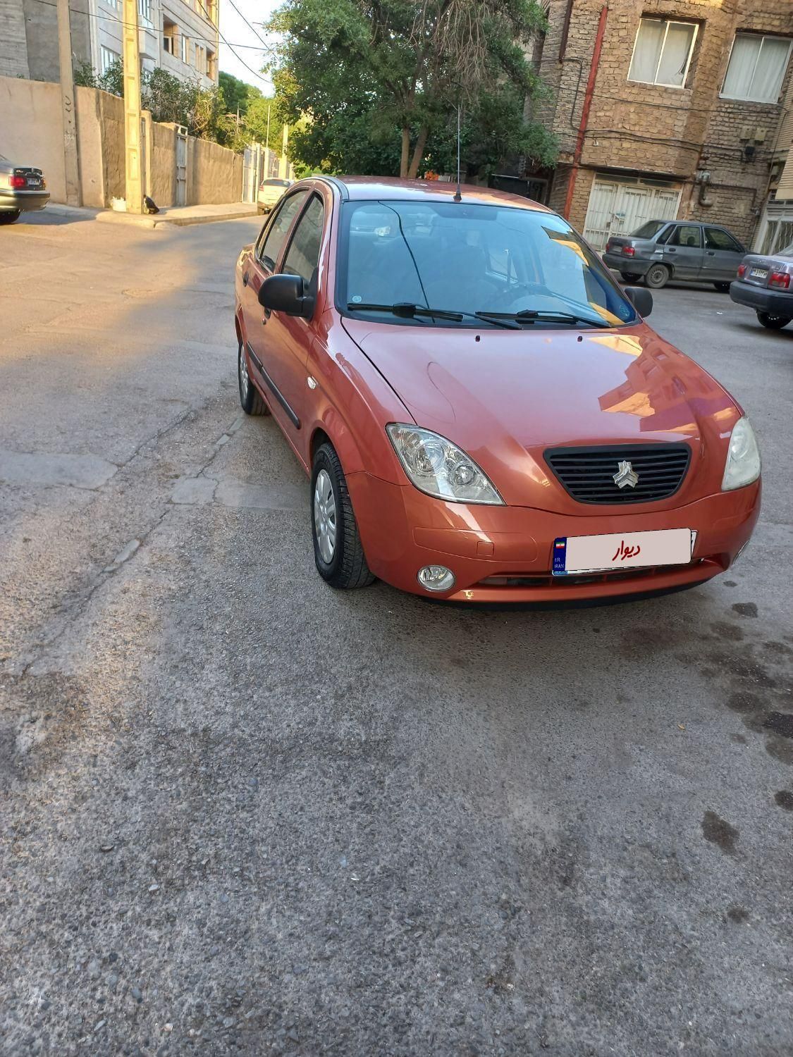 تیبا صندوق دار SX - 1391