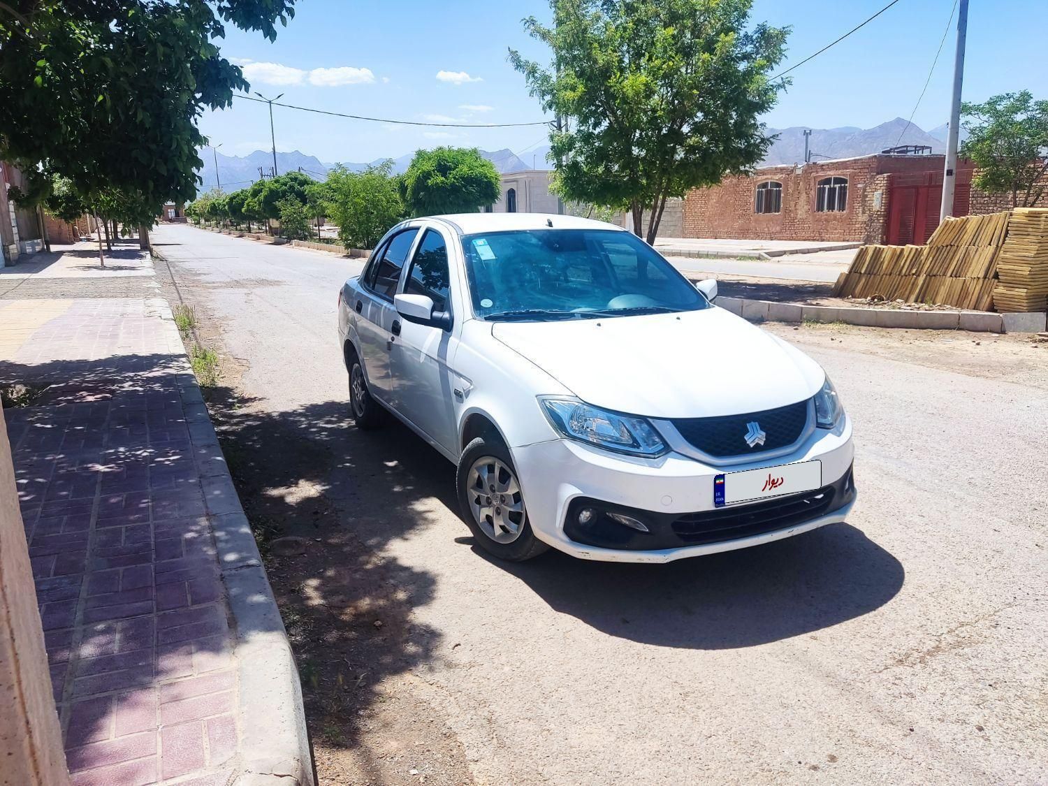 ساینا S دنده ای بنزینی - 1402