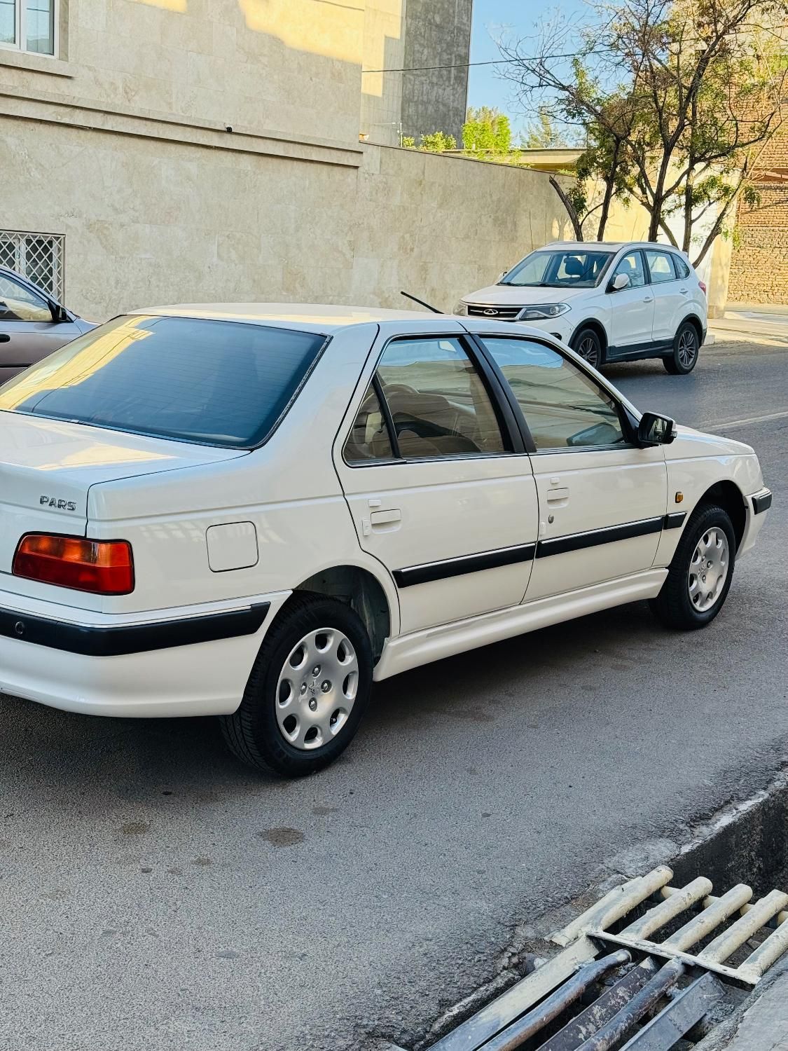 پژو پارس سال - 1392