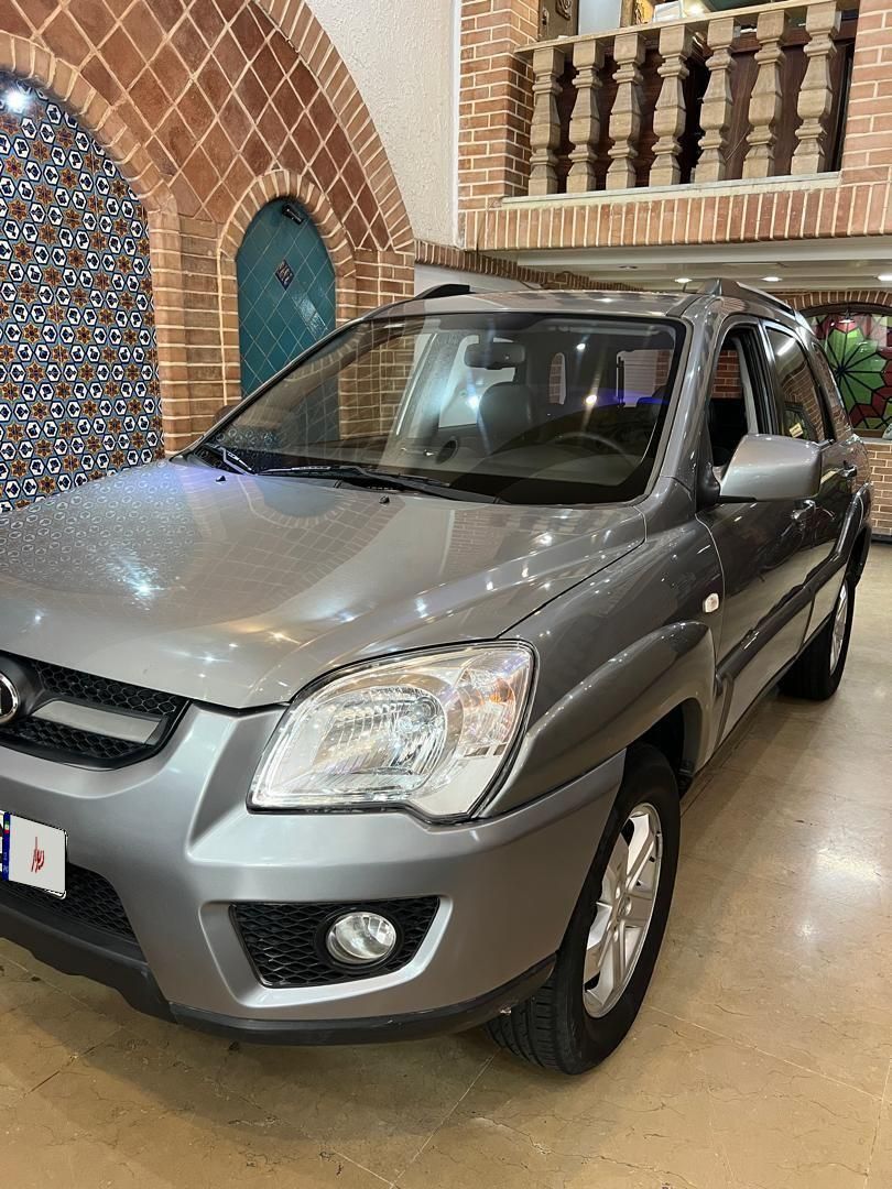 کیا اسپورتیج 6 سیلندر 2700cc - 2010