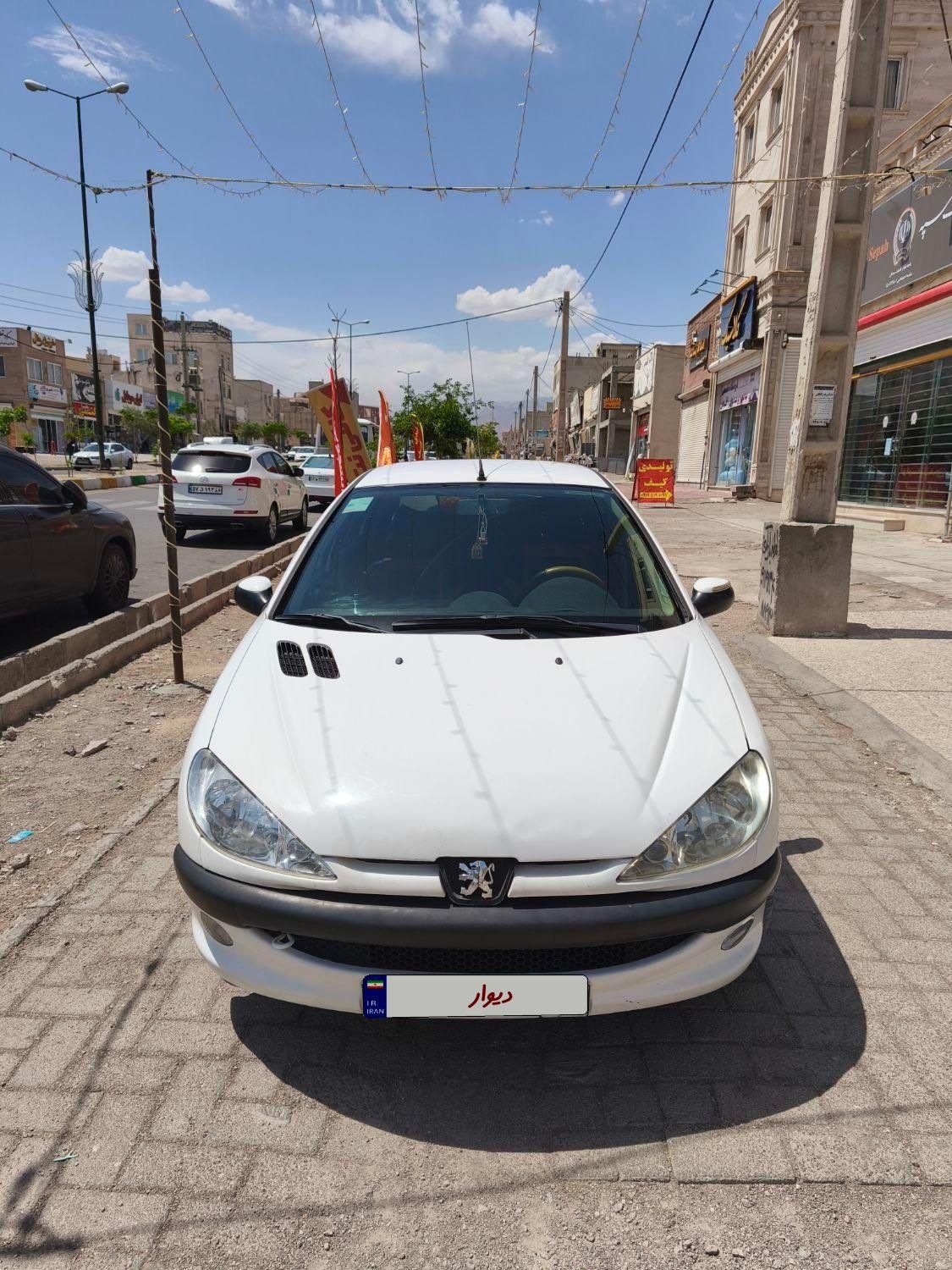 پژو 206 تیپ 2 - 1390