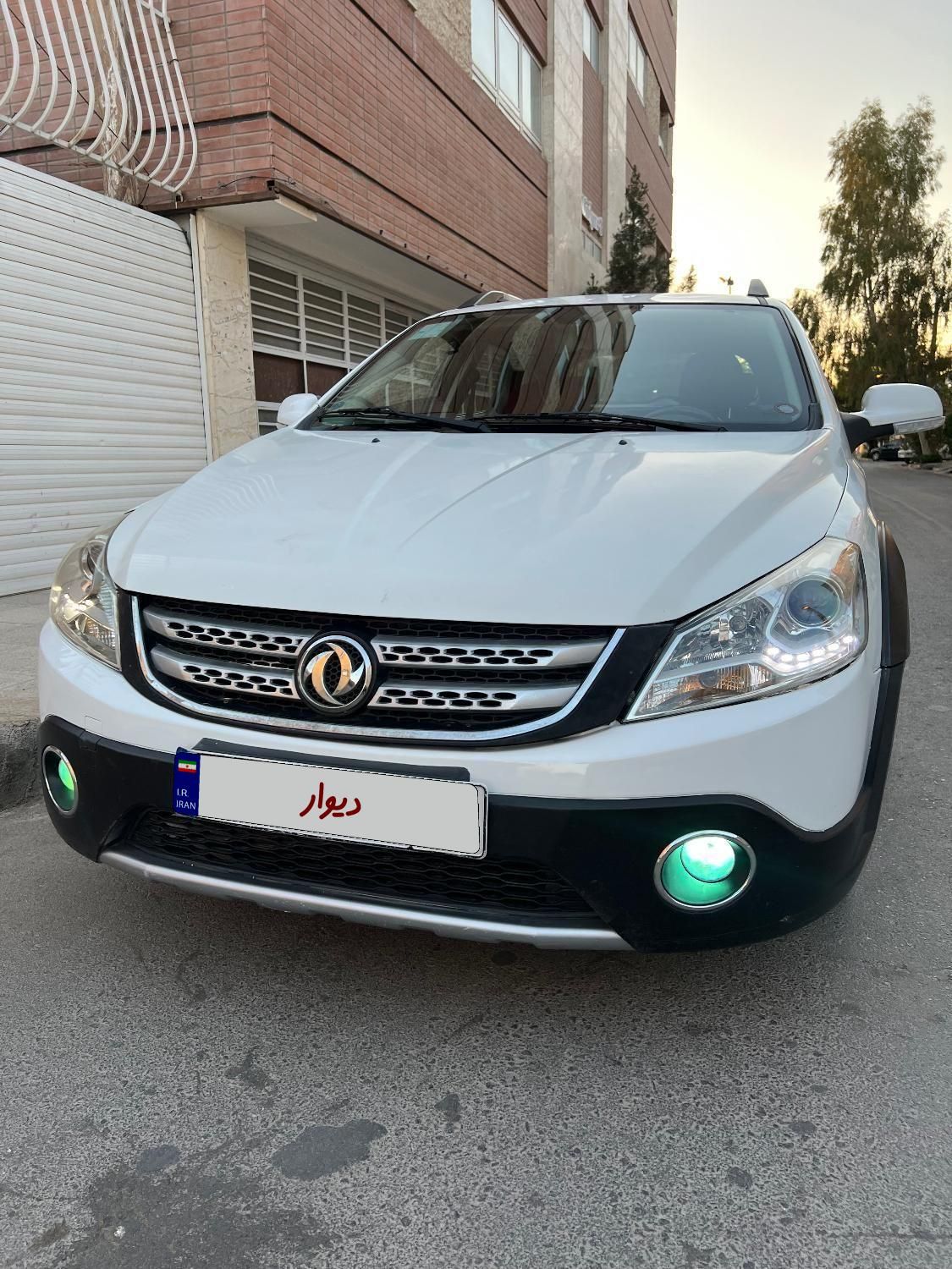 خودرو دانگ فنگ، H30 کراس آگهی ann_17946464