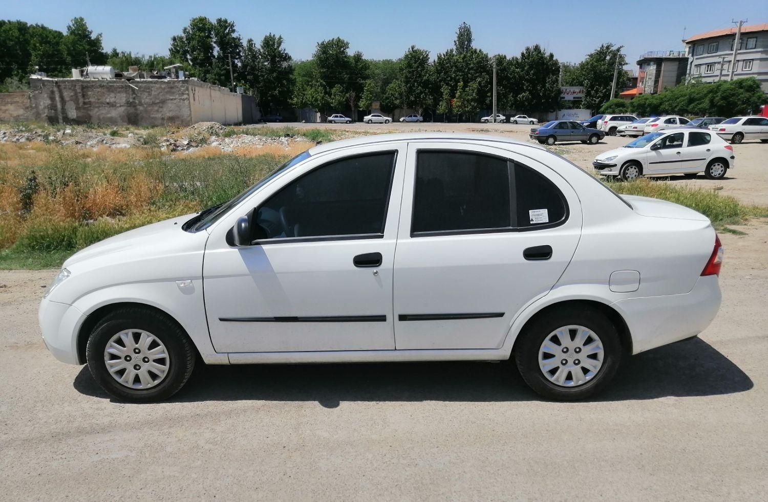 تیبا صندوق دار SX - 1401
