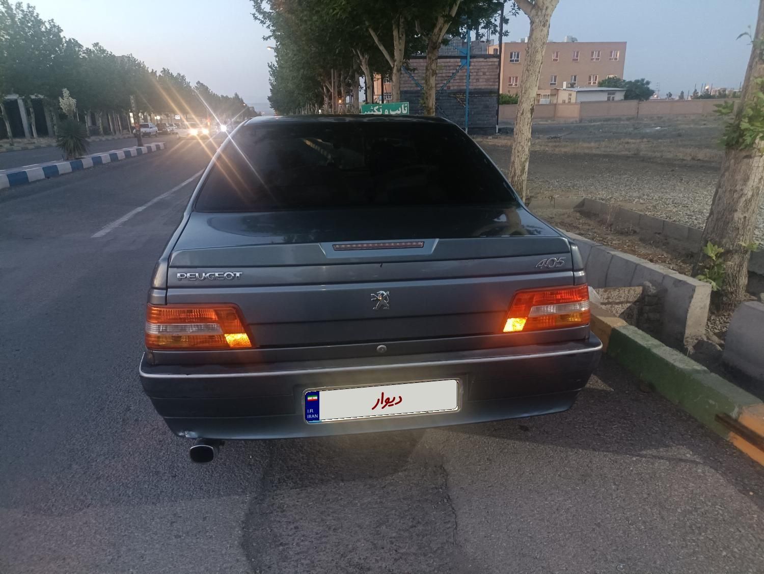 پژو 405 SLX بنزینی TU5 - 1395