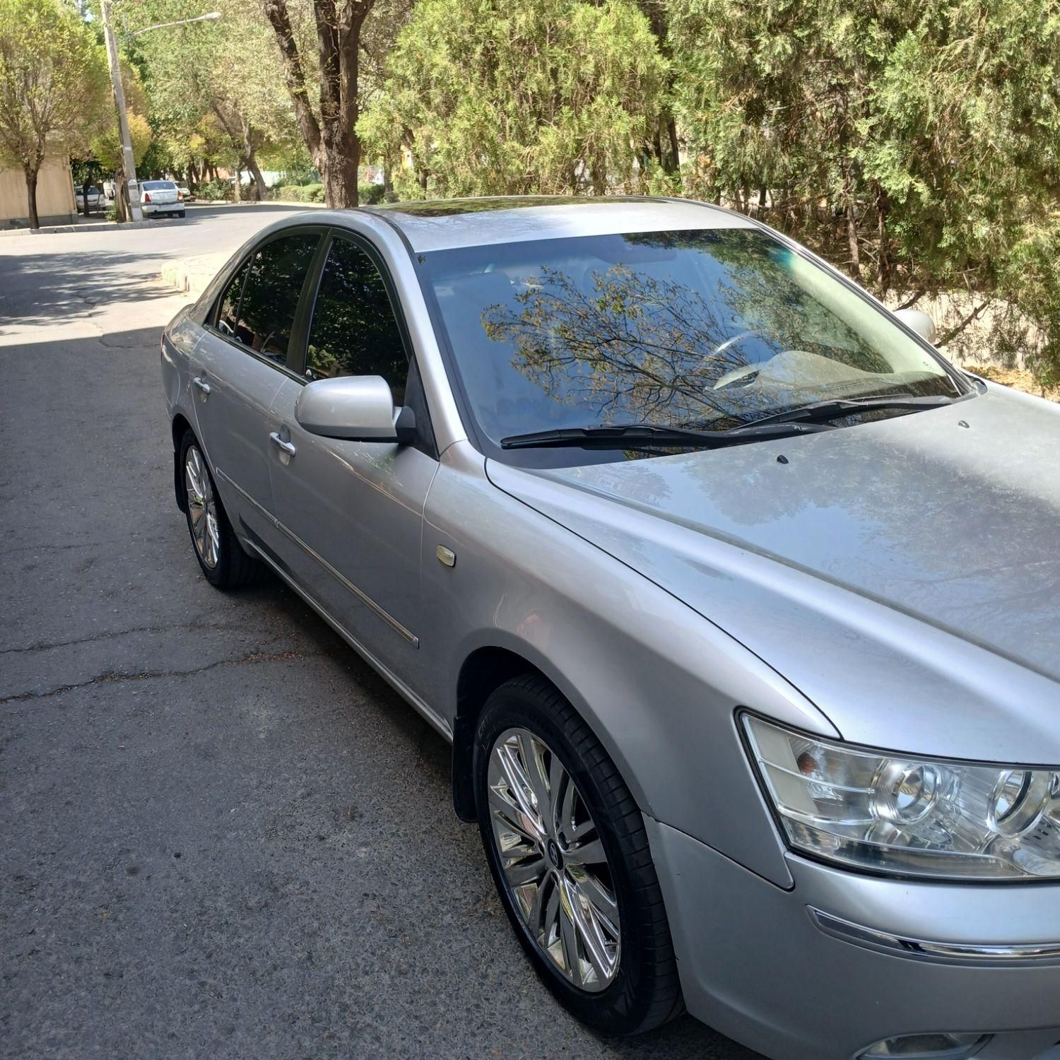 هیوندای سوناتا اتوماتیک NF 2400 - 2009