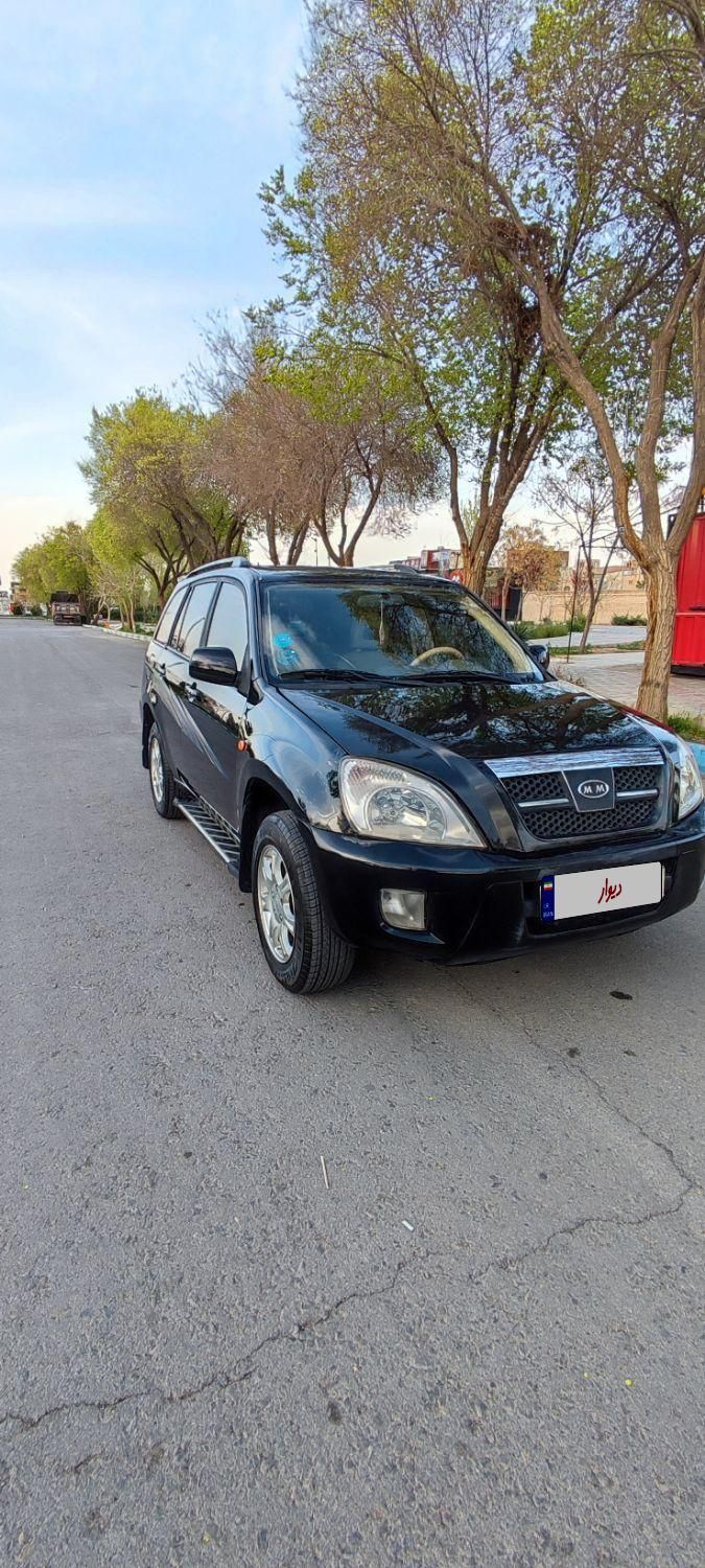 ام وی ام X33 دنده‌ای ساده - 2012