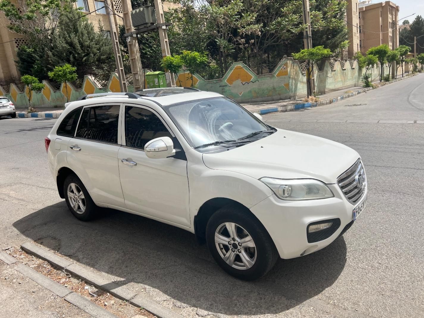 لیفان X60 دنده‌ای - 2013