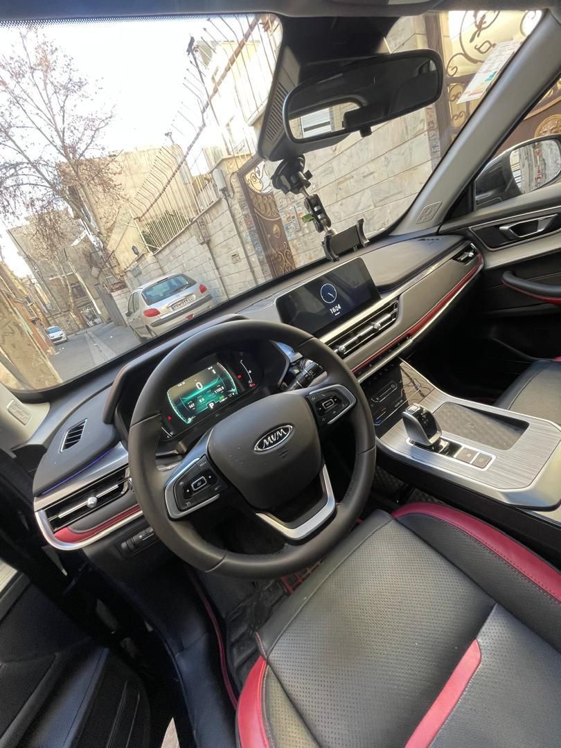 ام وی ام X55 پرو اکسلنت - 2023