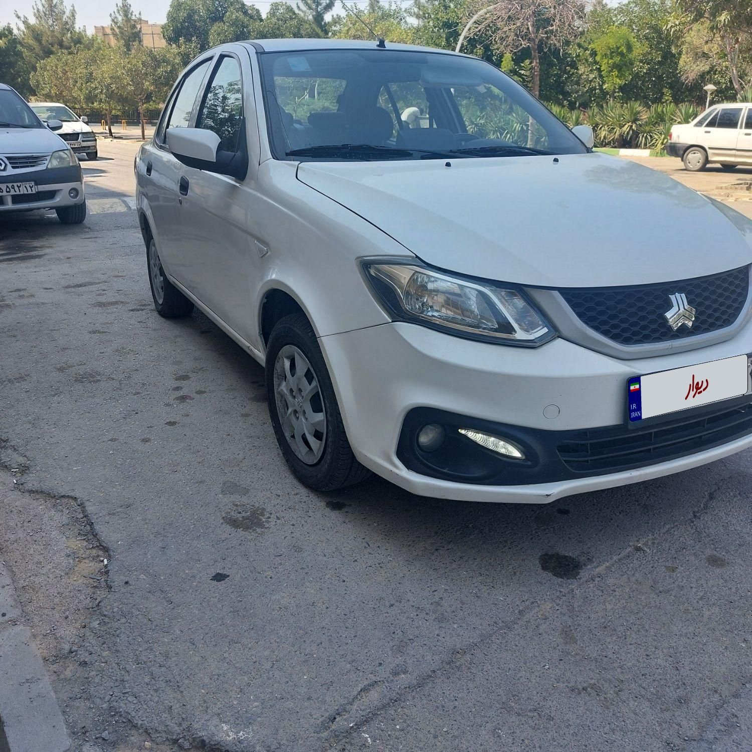 ساینا S دنده ای بنزینی - 1401