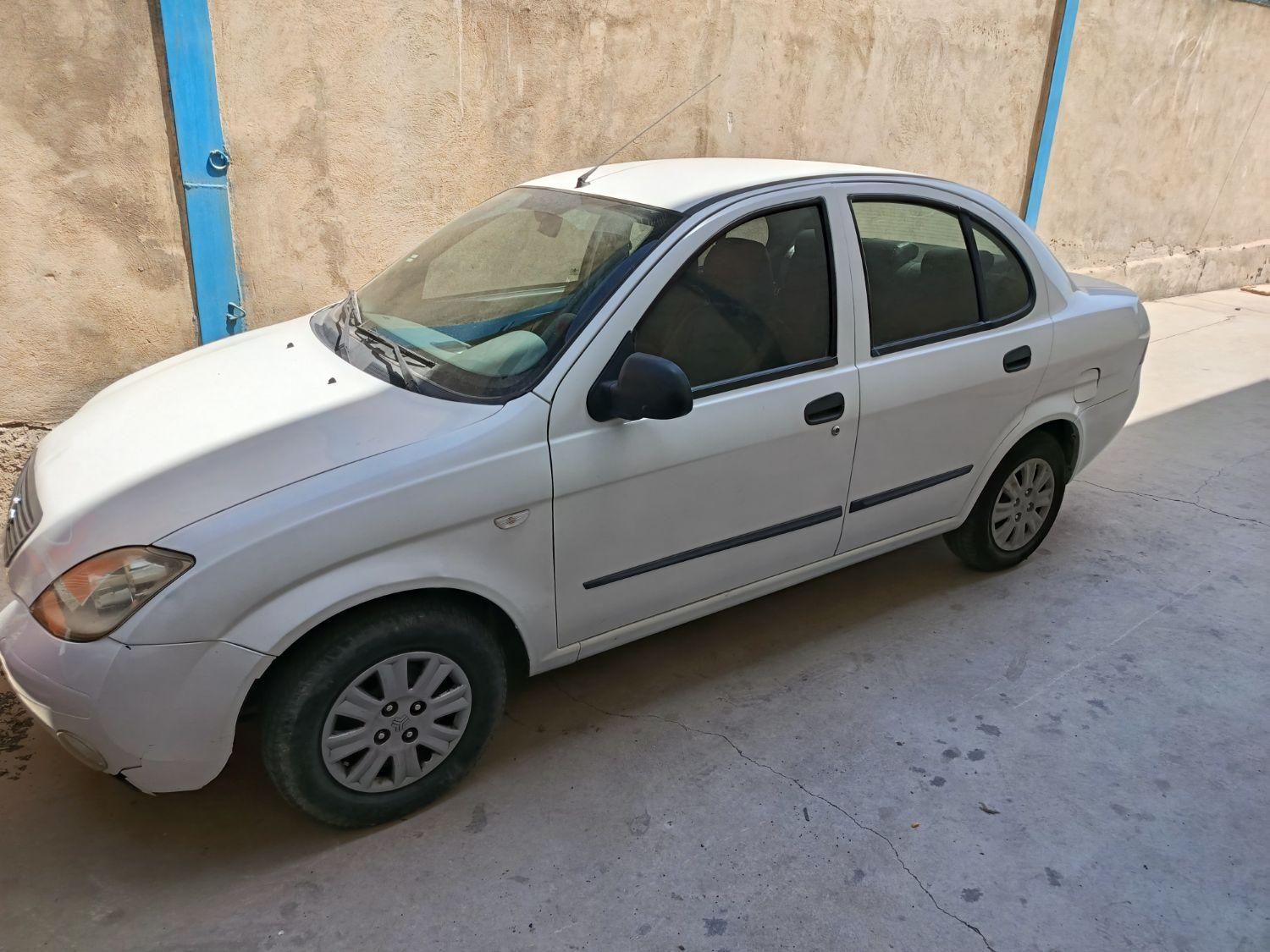 تیبا صندوق دار SX - 1398