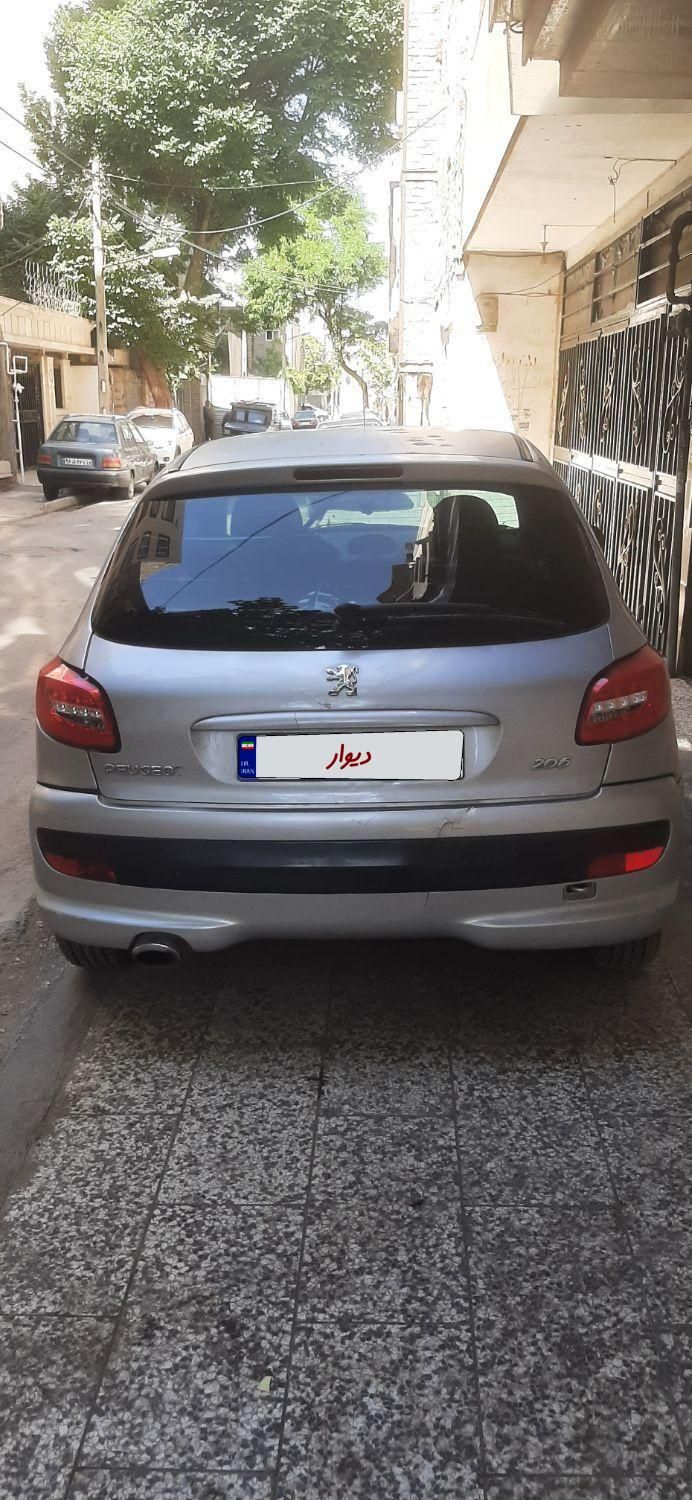 پژو 206 تیپ 3 - 1401