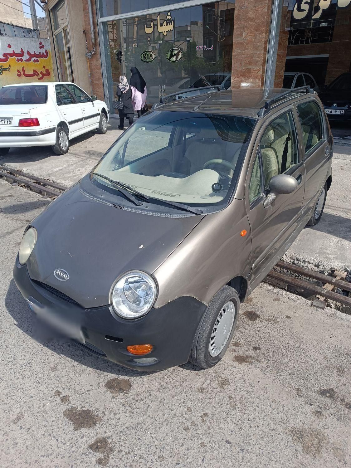 ام وی ام 110 چهار سیلندر دنده ای - 2014