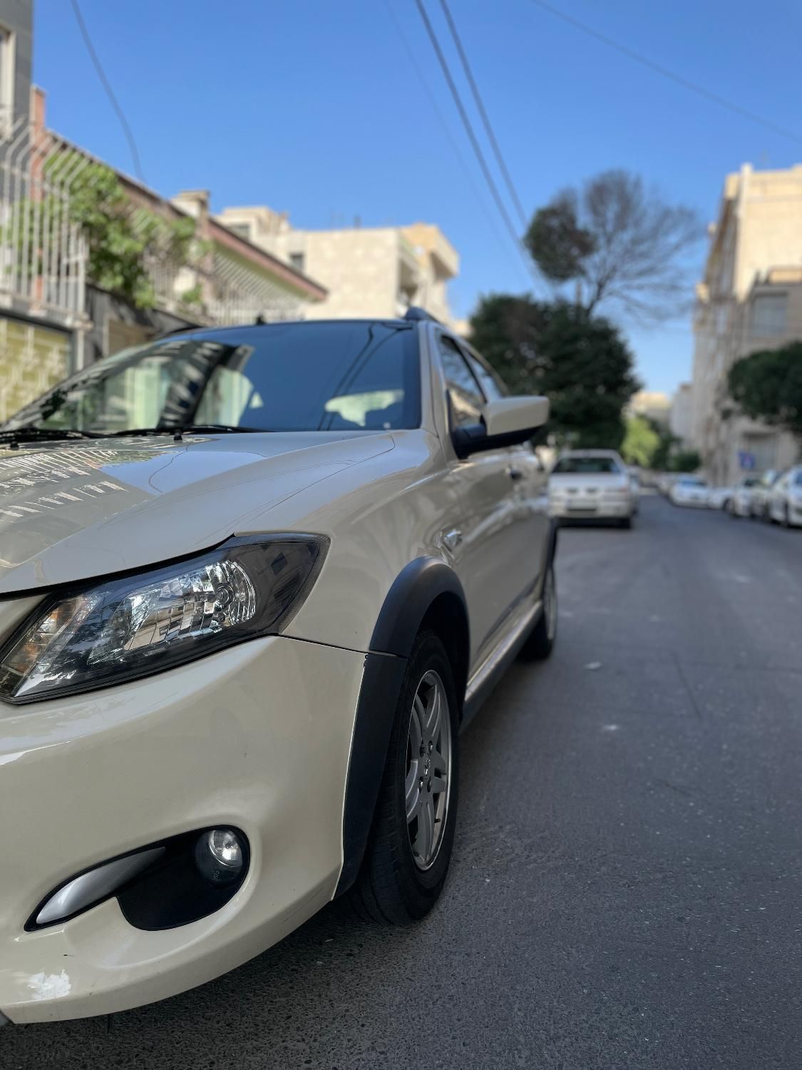 خودرو کوییک، R آگهی ann_17951742