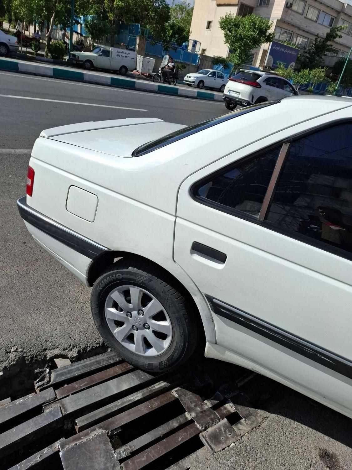 پژو 405 SLX بنزینی TU5 - 1391
