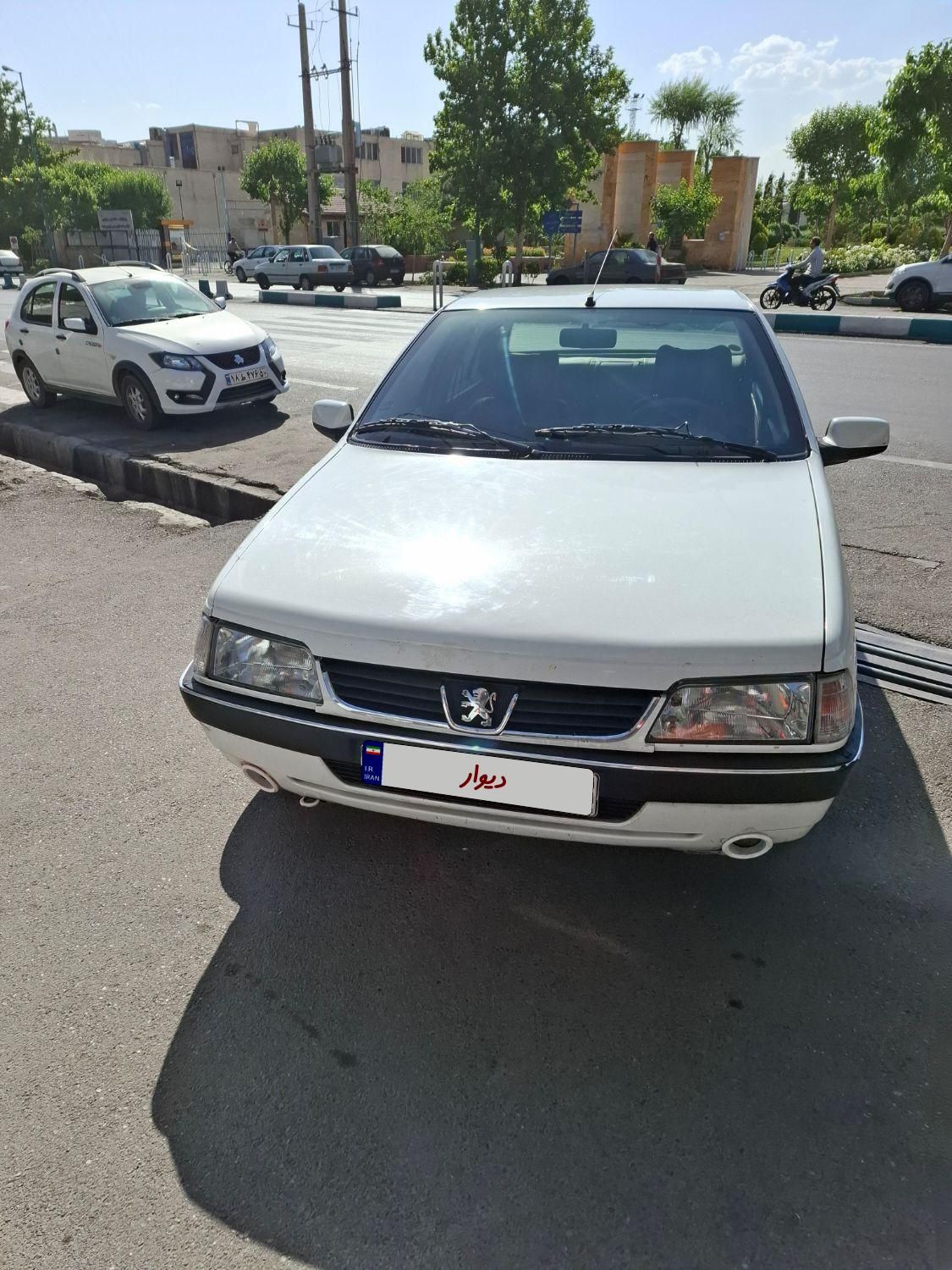 پژو 405 SLX بنزینی TU5 - 1391