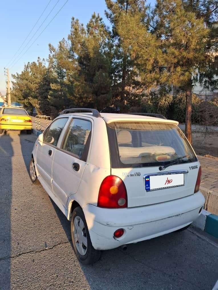ام وی ام 110 چهار سیلندر دنده ای - 2011