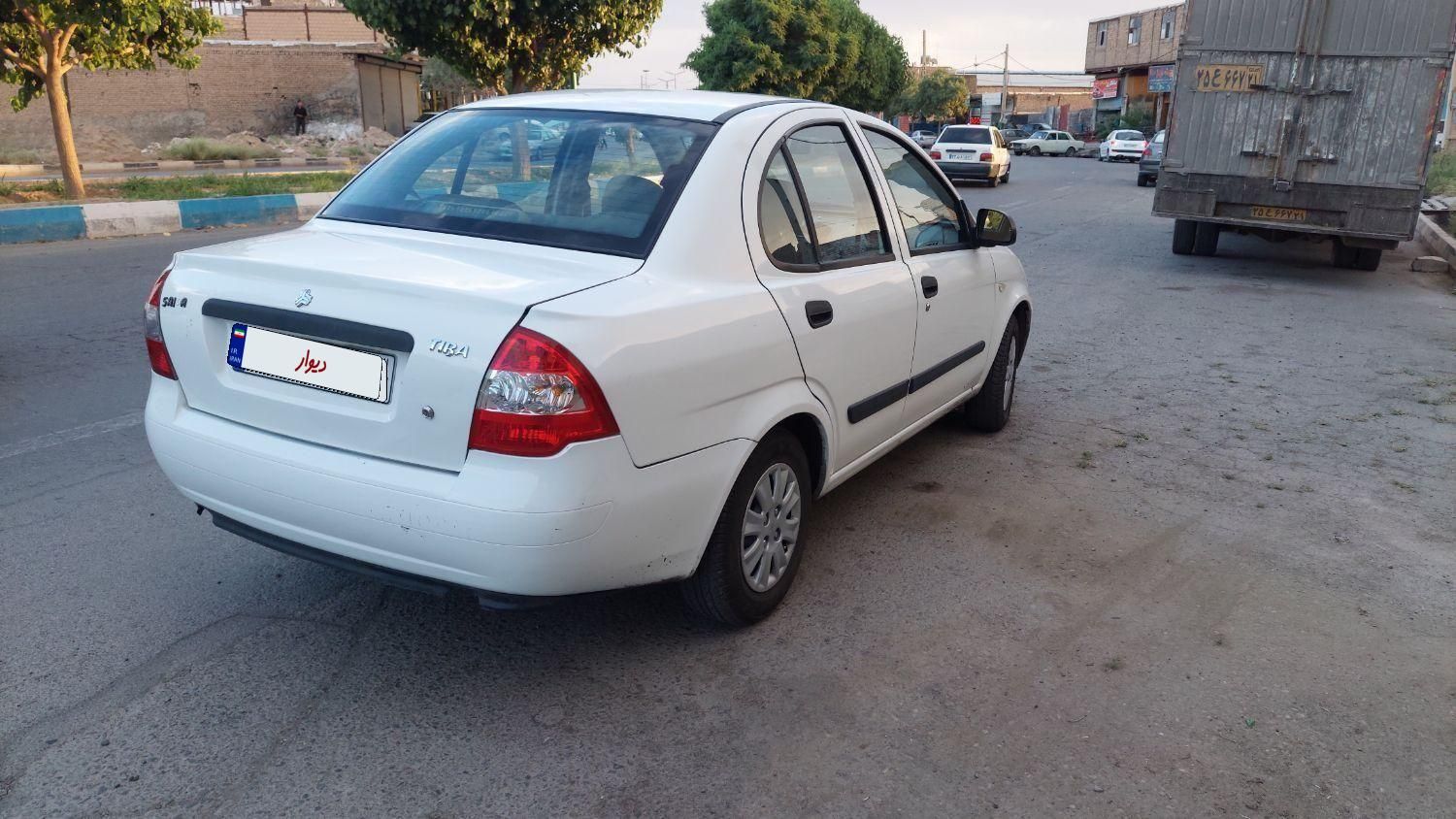تیبا صندوق دار SX - 1394
