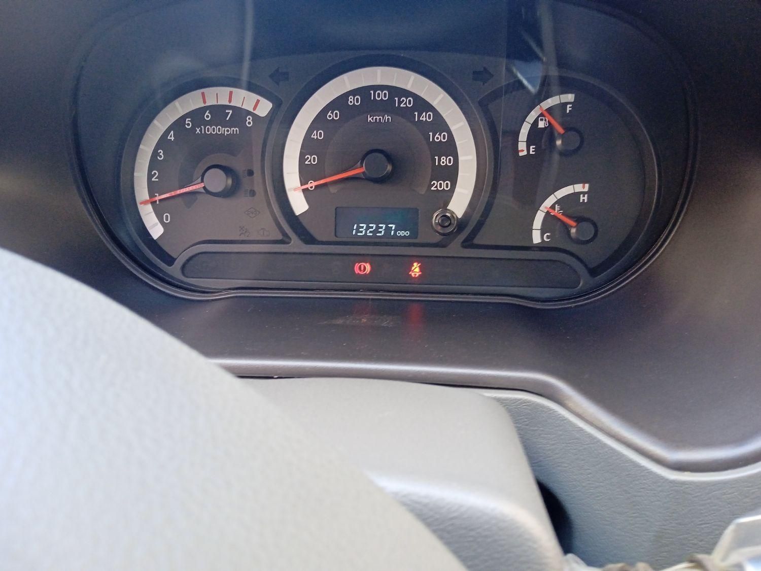 تیبا صندوق دار SX - 1399