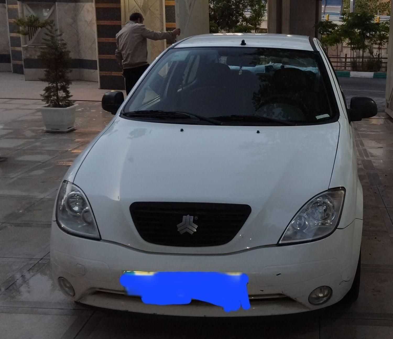 تیبا صندوق دار SX - 1396