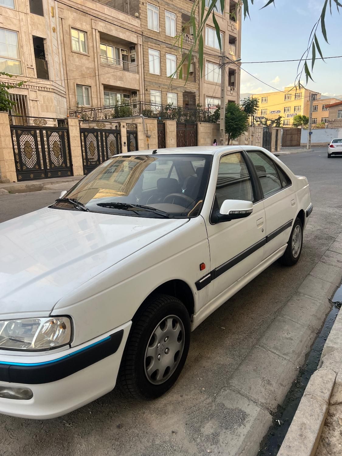 پژو پارس سال - 1392