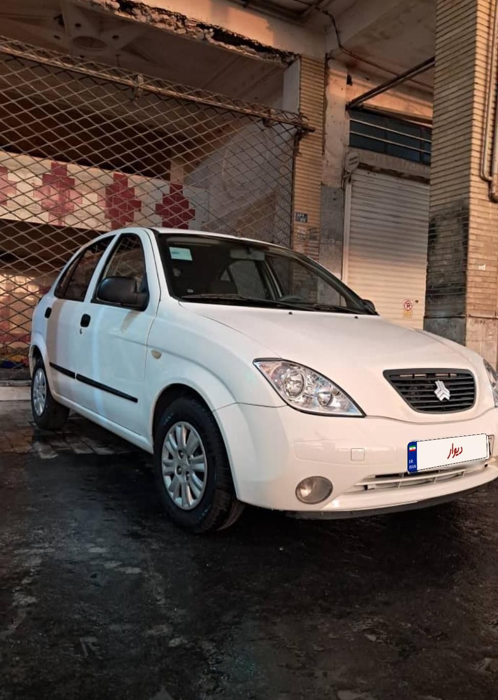 تیبا صندوق دار SX - 1397