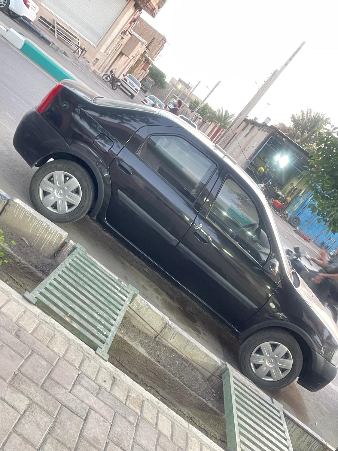 خودرو رنو، تندر 90 آگهی ann_17953056