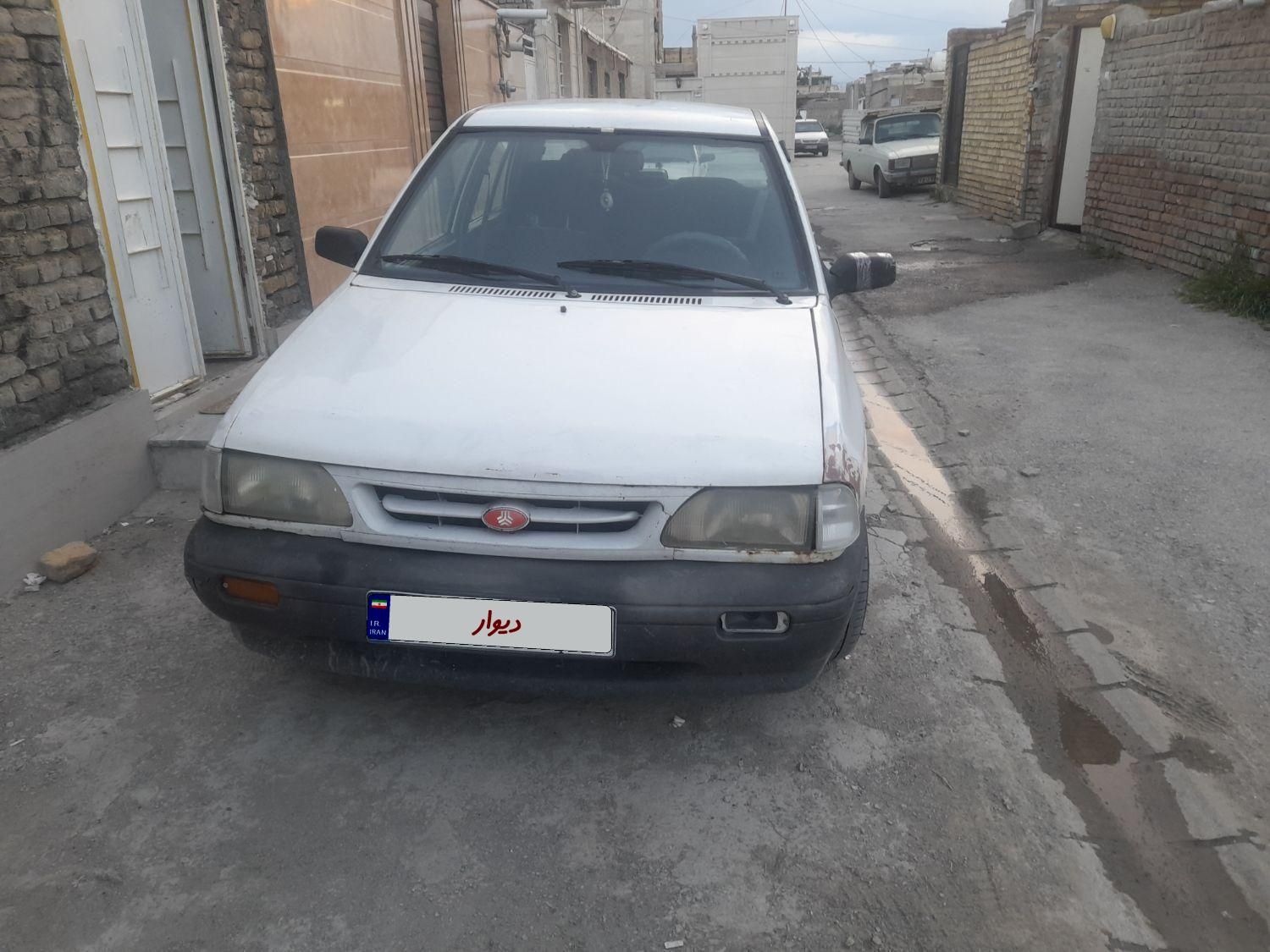 پراید صبا دنده‌ای - 1382