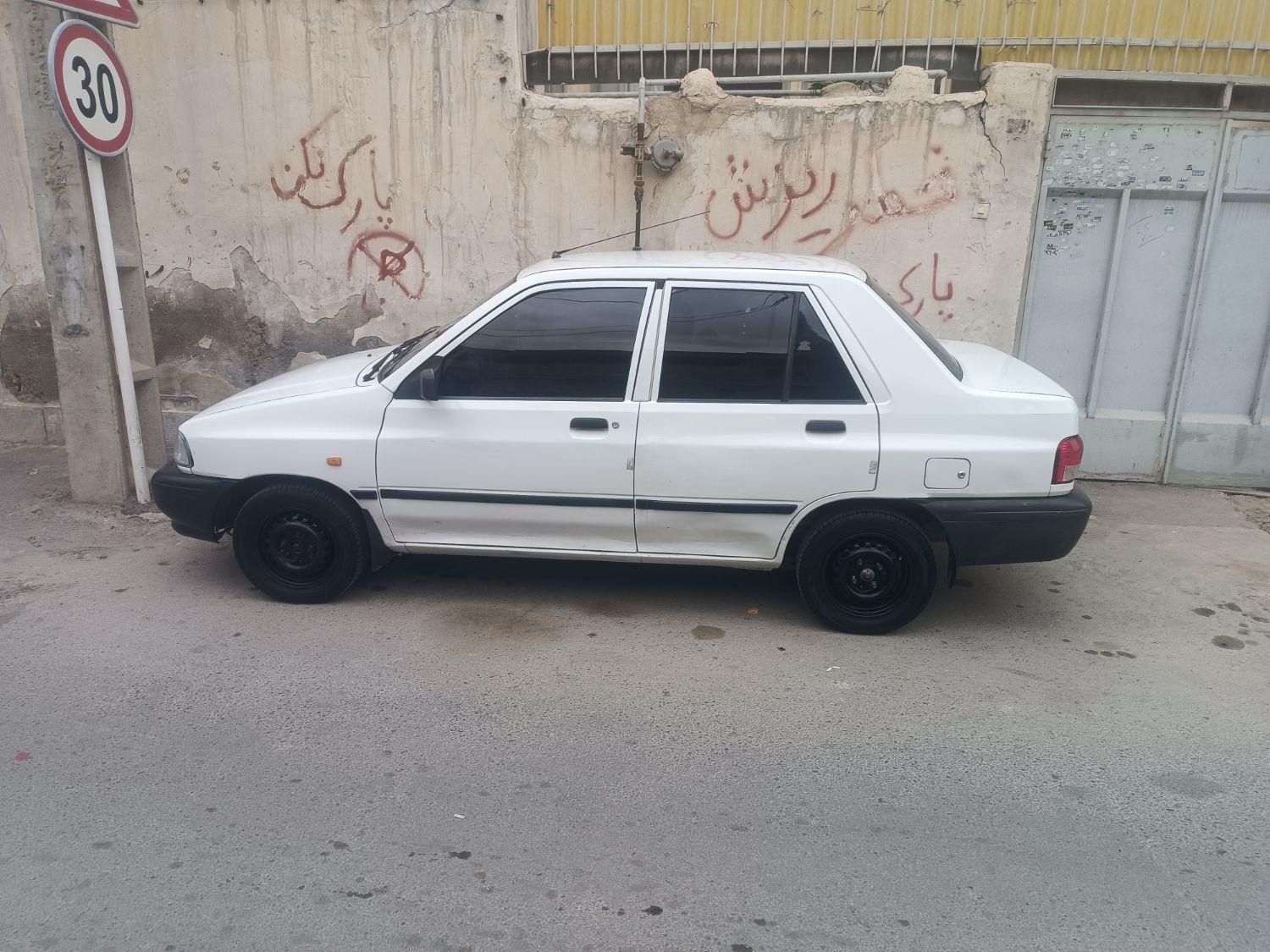 خودرو پراید، 131 آگهی ann_17953510