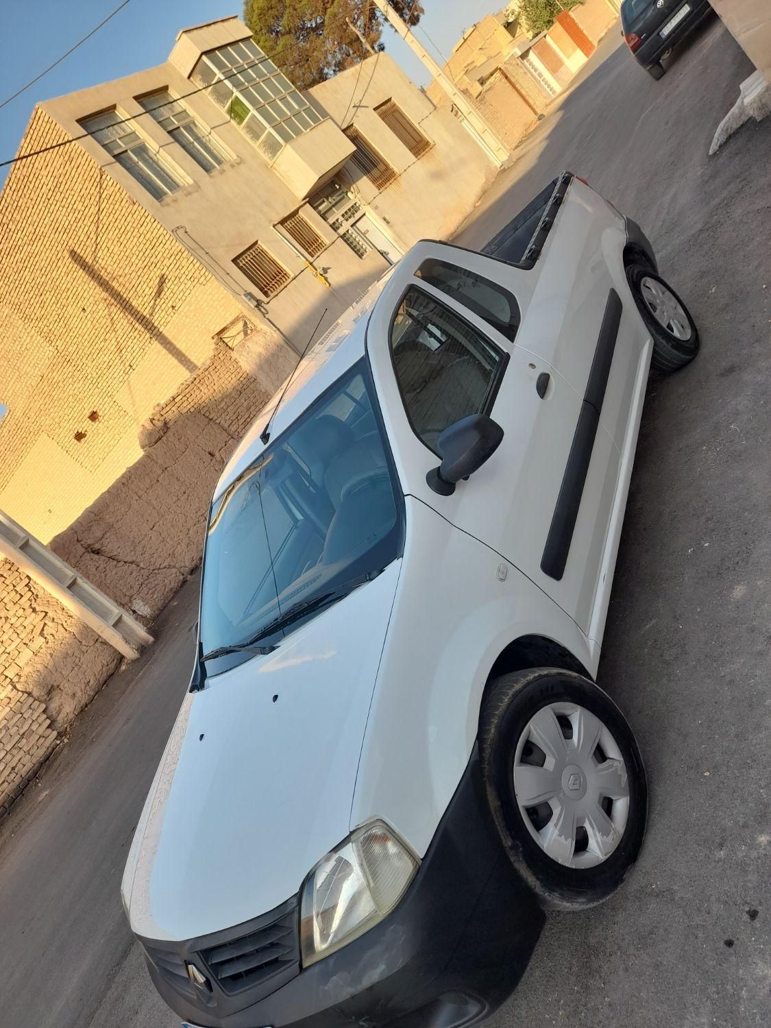 خودرو رنو، تندر 90 آگهی ann_17953919