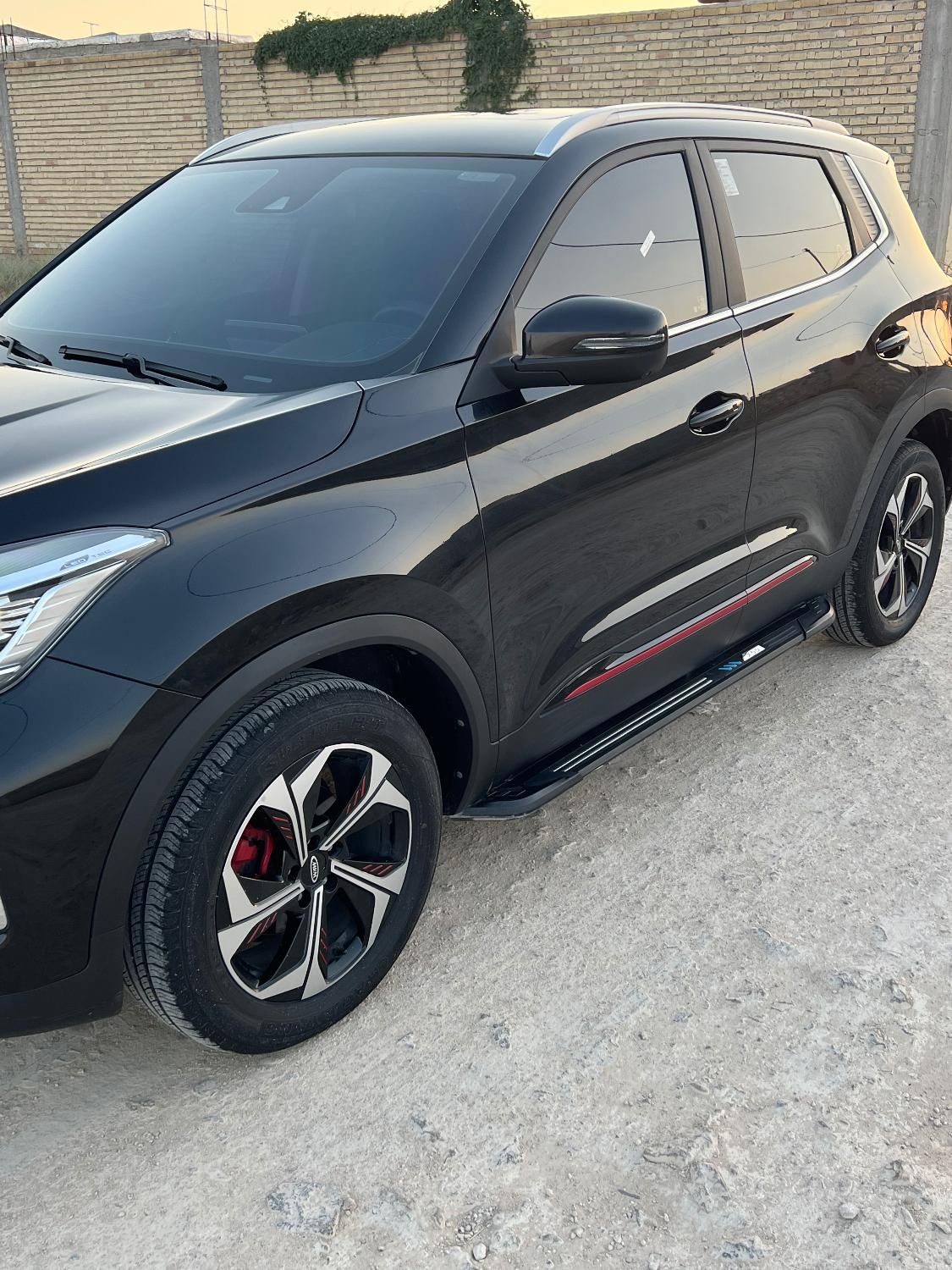 ام وی ام X55 پرو IE اسپرت - 2023