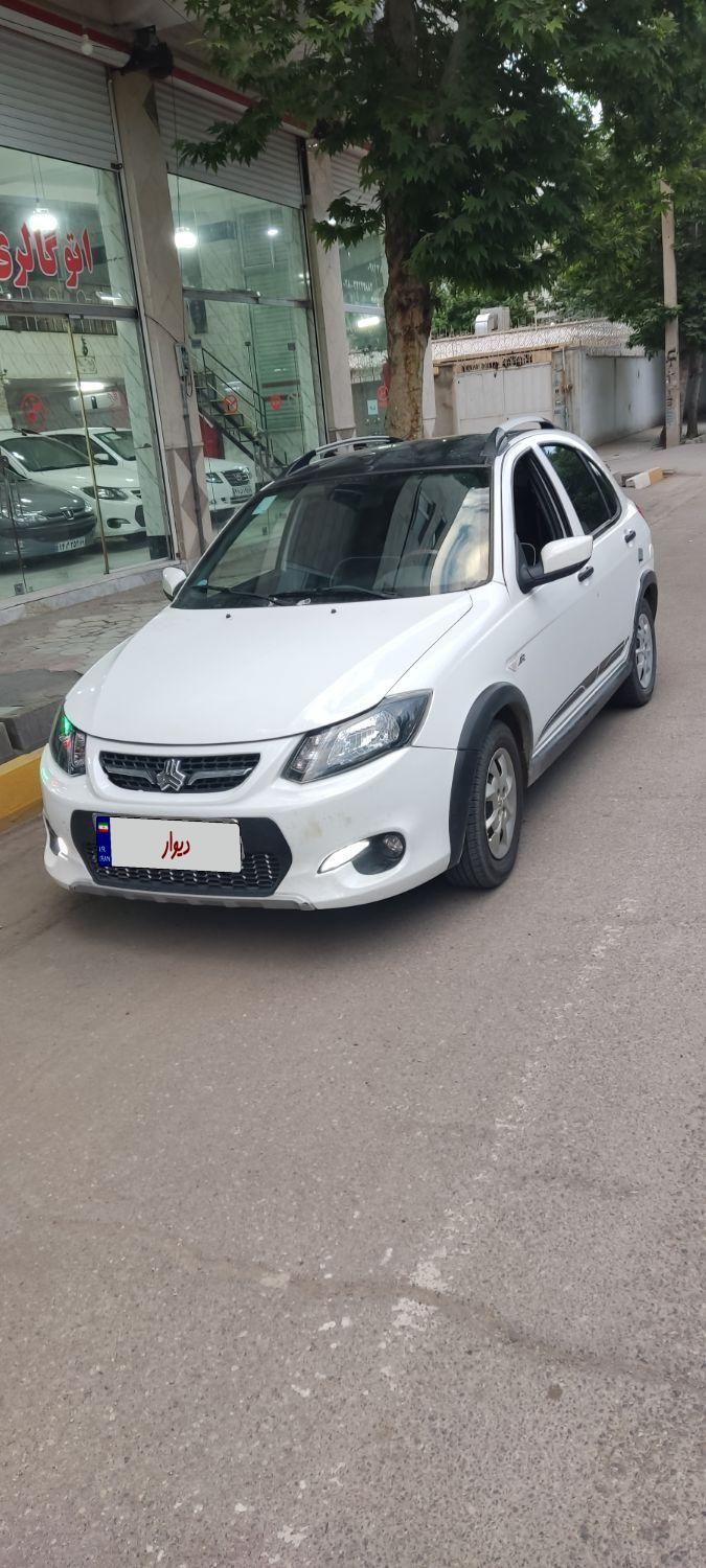 کوییک R دنده‌ای - 1402
