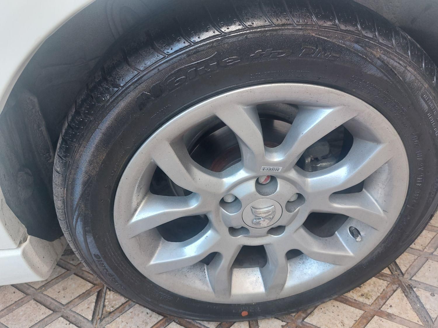 دنا پلاس اتوماتیک توربو - 1401