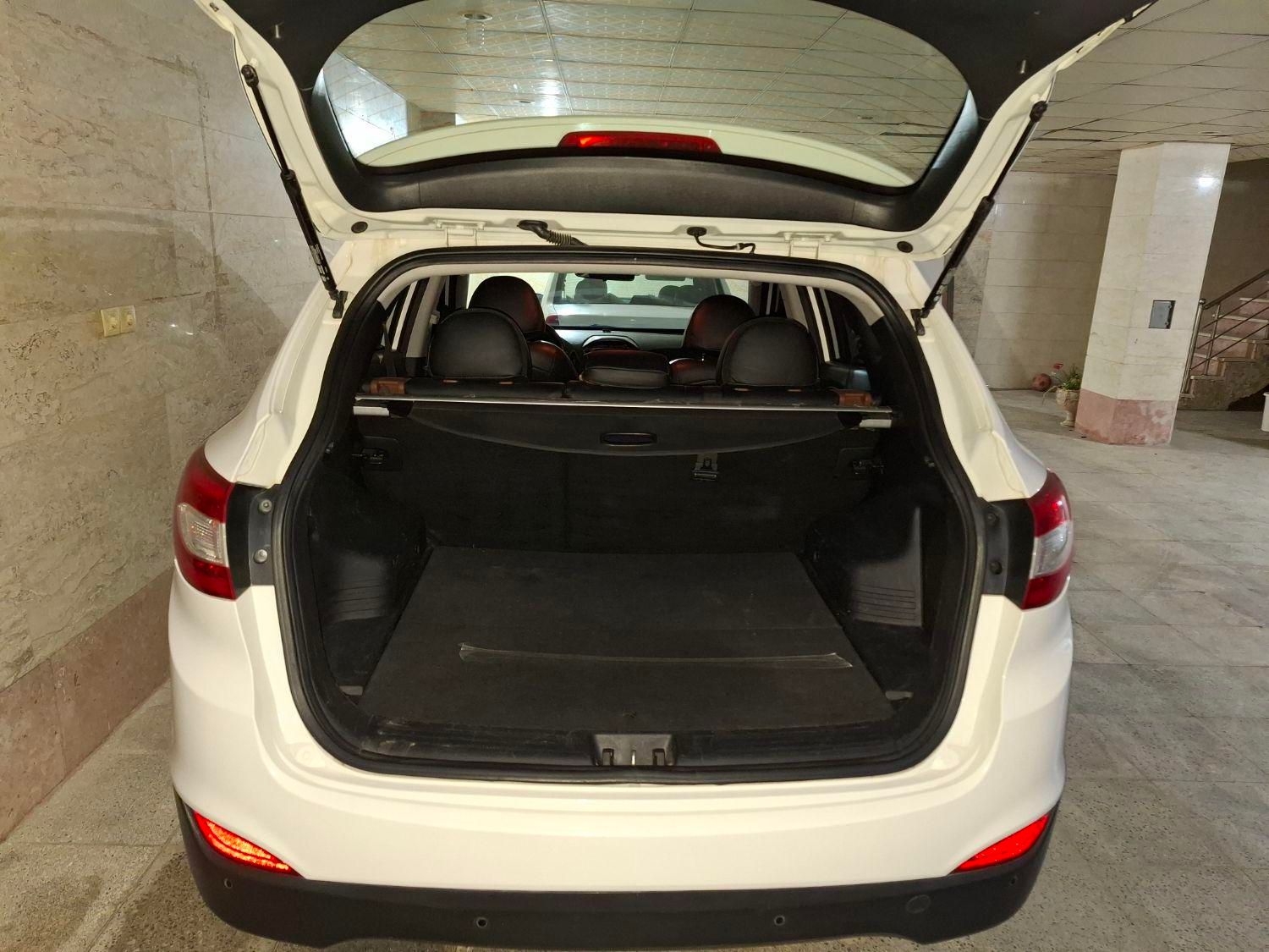 هیوندای توسان 2.4 لیتر - 2014