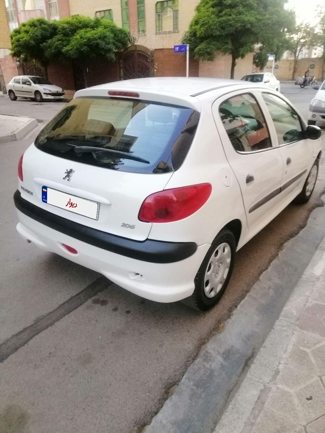 پژو 206 تیپ 2 - 1394