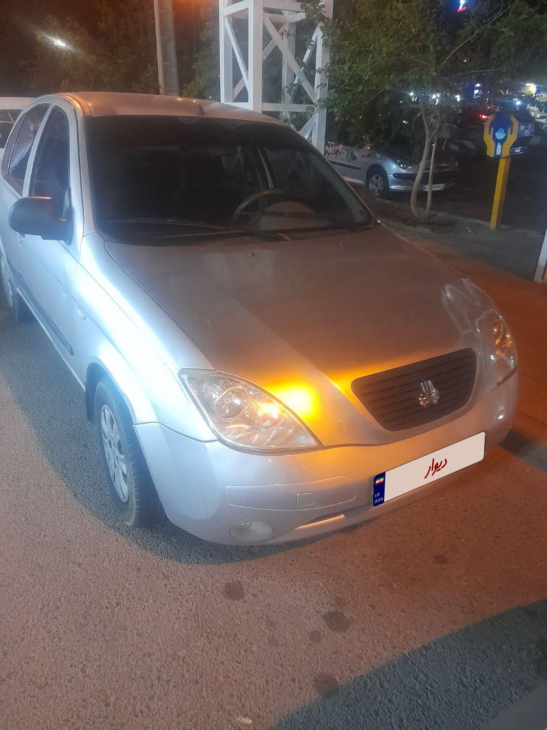 تیبا صندوق دار LX - 1390