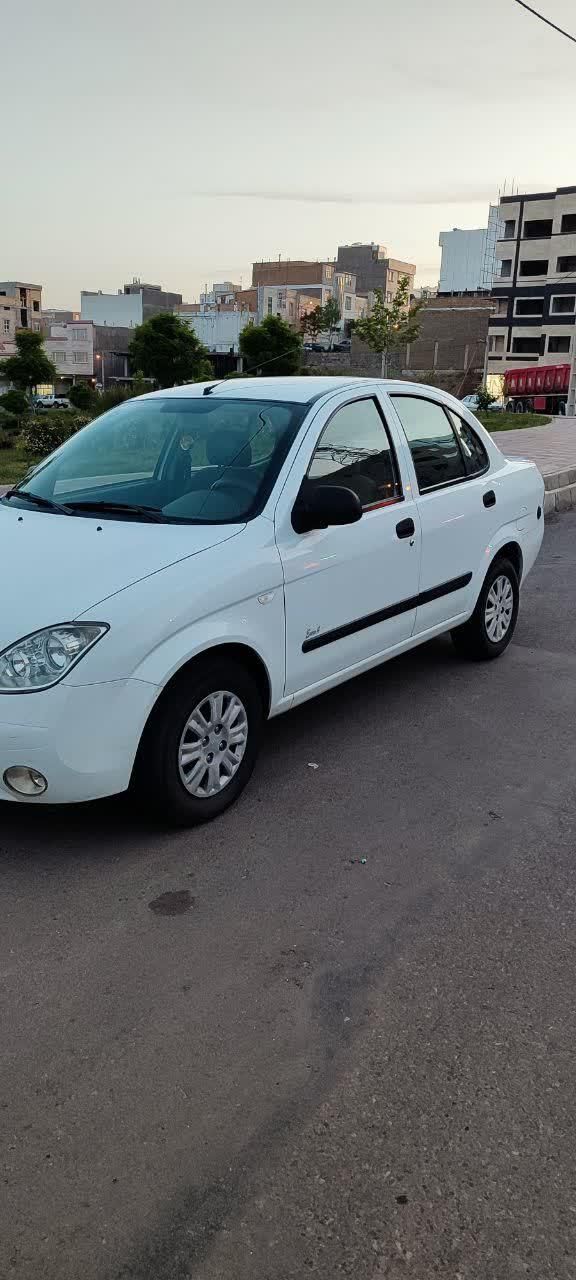 تیبا صندوق دار SX - 1392