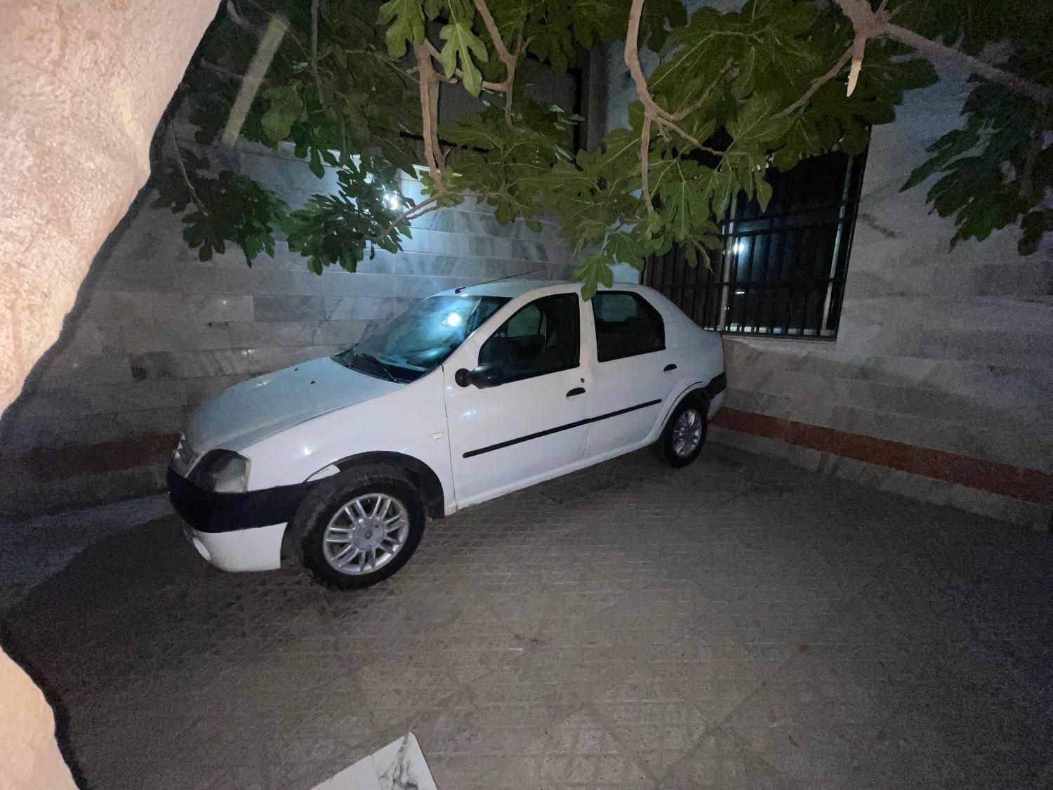 خودرو رنو، تندر 90 آگهی ann_17957449