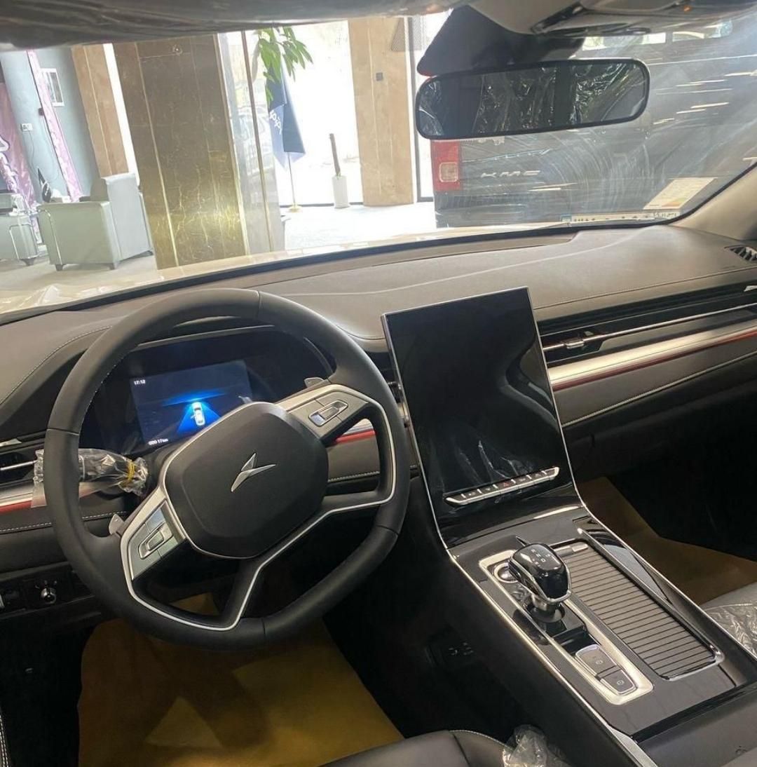 کی ام سی J7 اتوماتیک - 2025