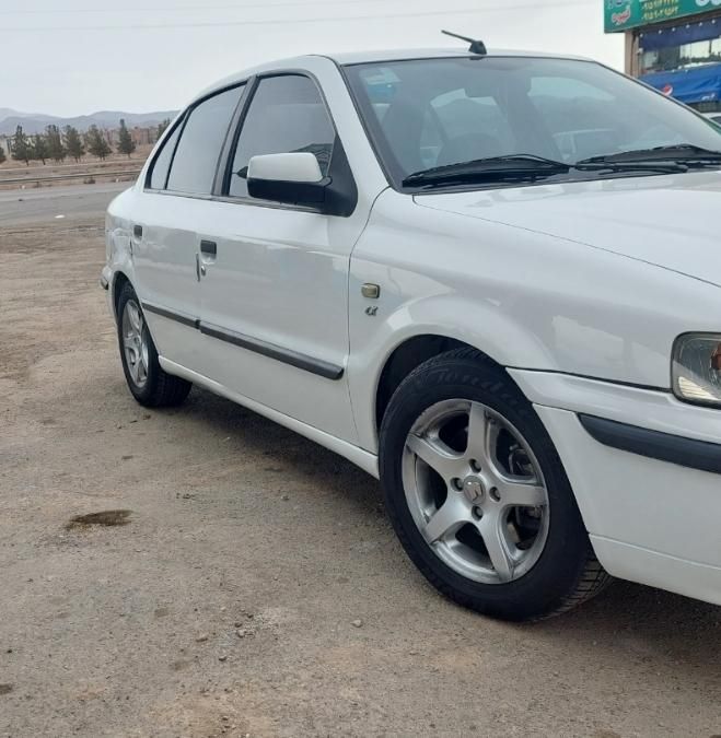 سمند LX XU7 - 1390