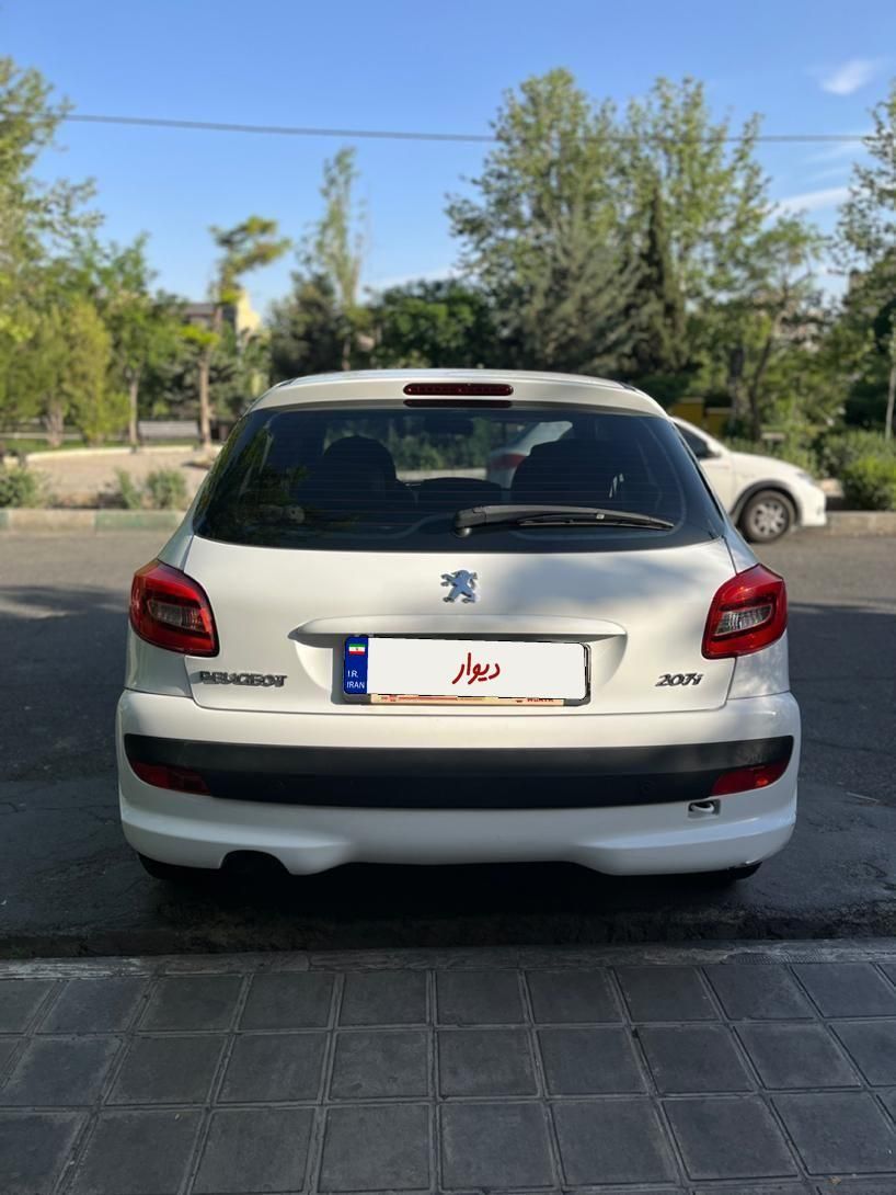 پژو 207 دنده‌ای - 1400