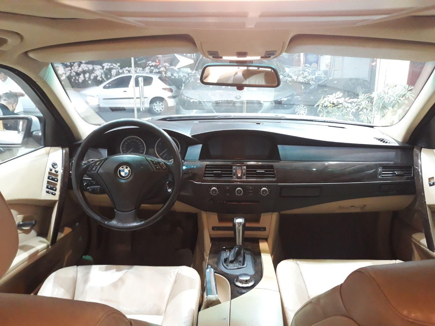 ب ام و سری 5 520i - 2005