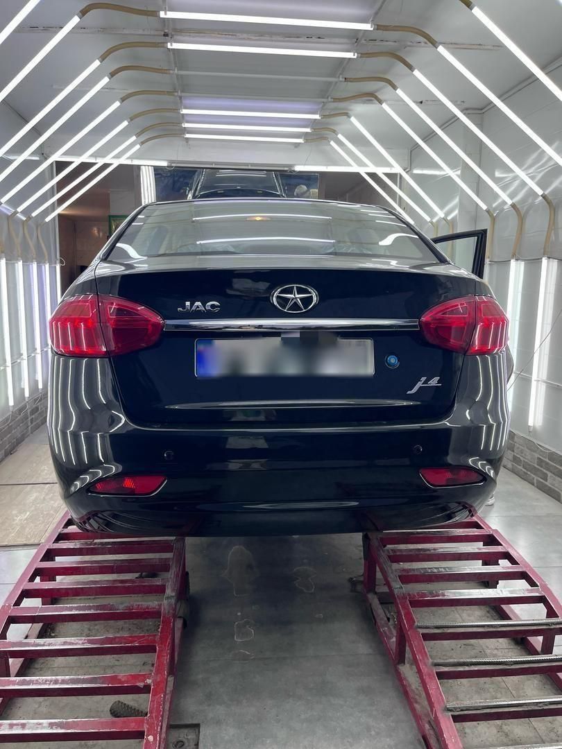 جک J4 اتوماتیک - 2025