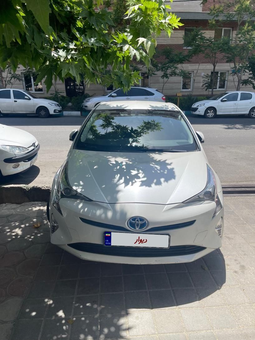 خودرو تویوتا، پریوس آگهی ann_17959316