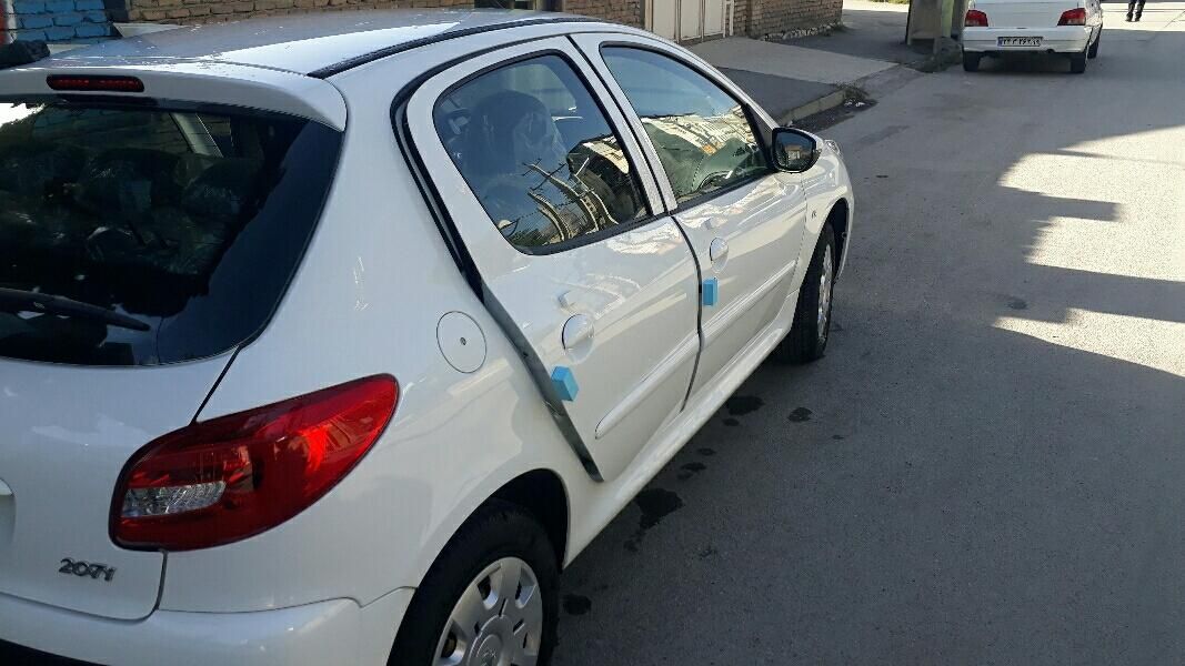 خودرو پژو، 207 آگهی ann_17959423