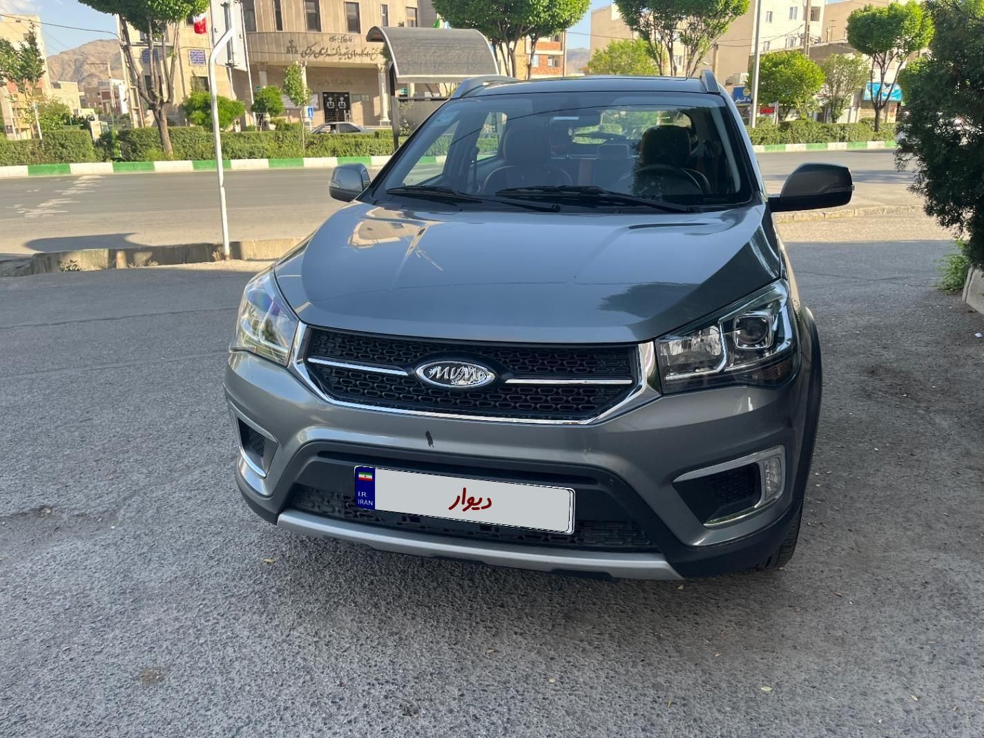 خودرو ام وی ام، X22 آگهی ann_17960319