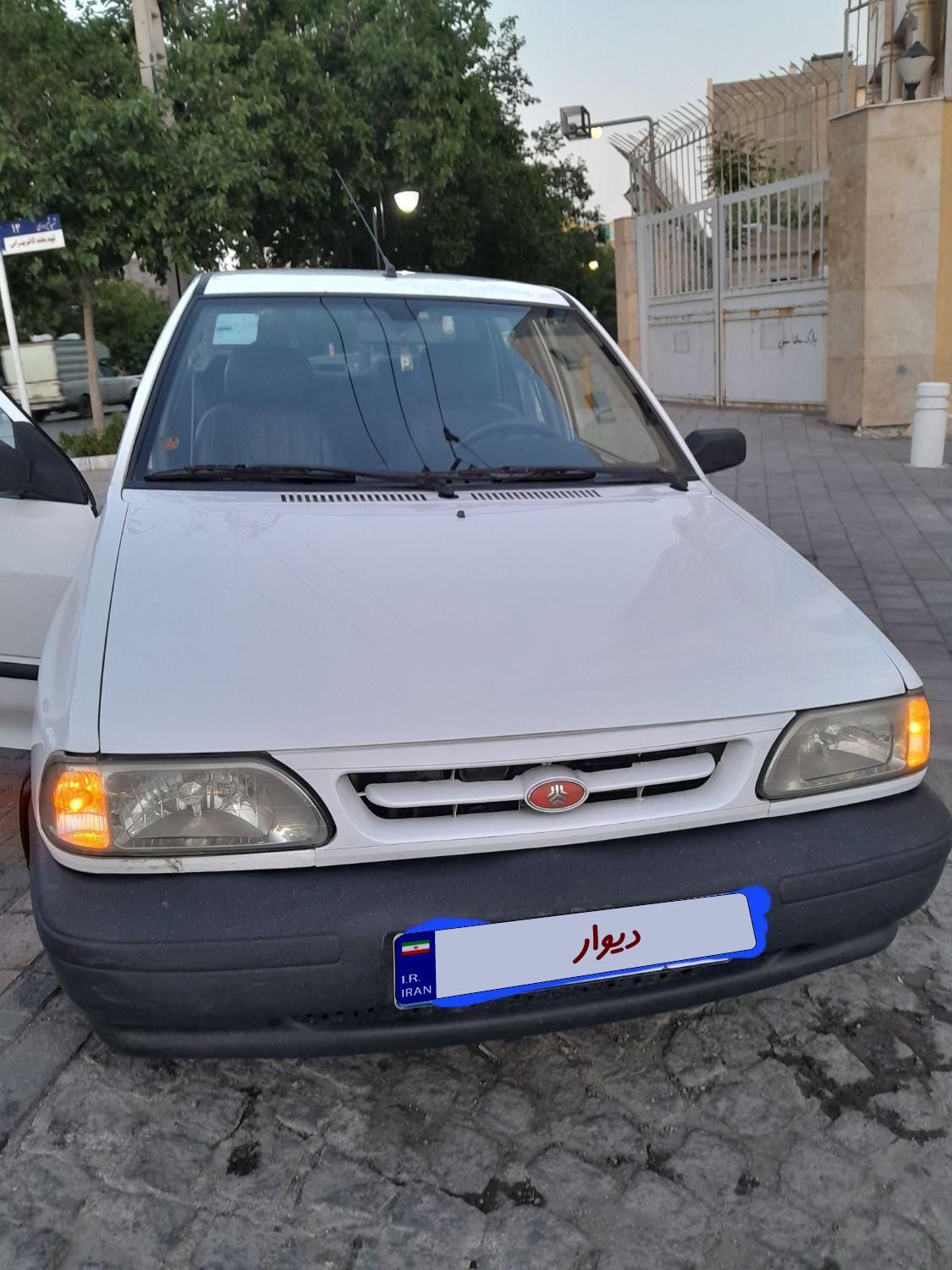 خودرو پراید، 131 آگهی ann_17960391