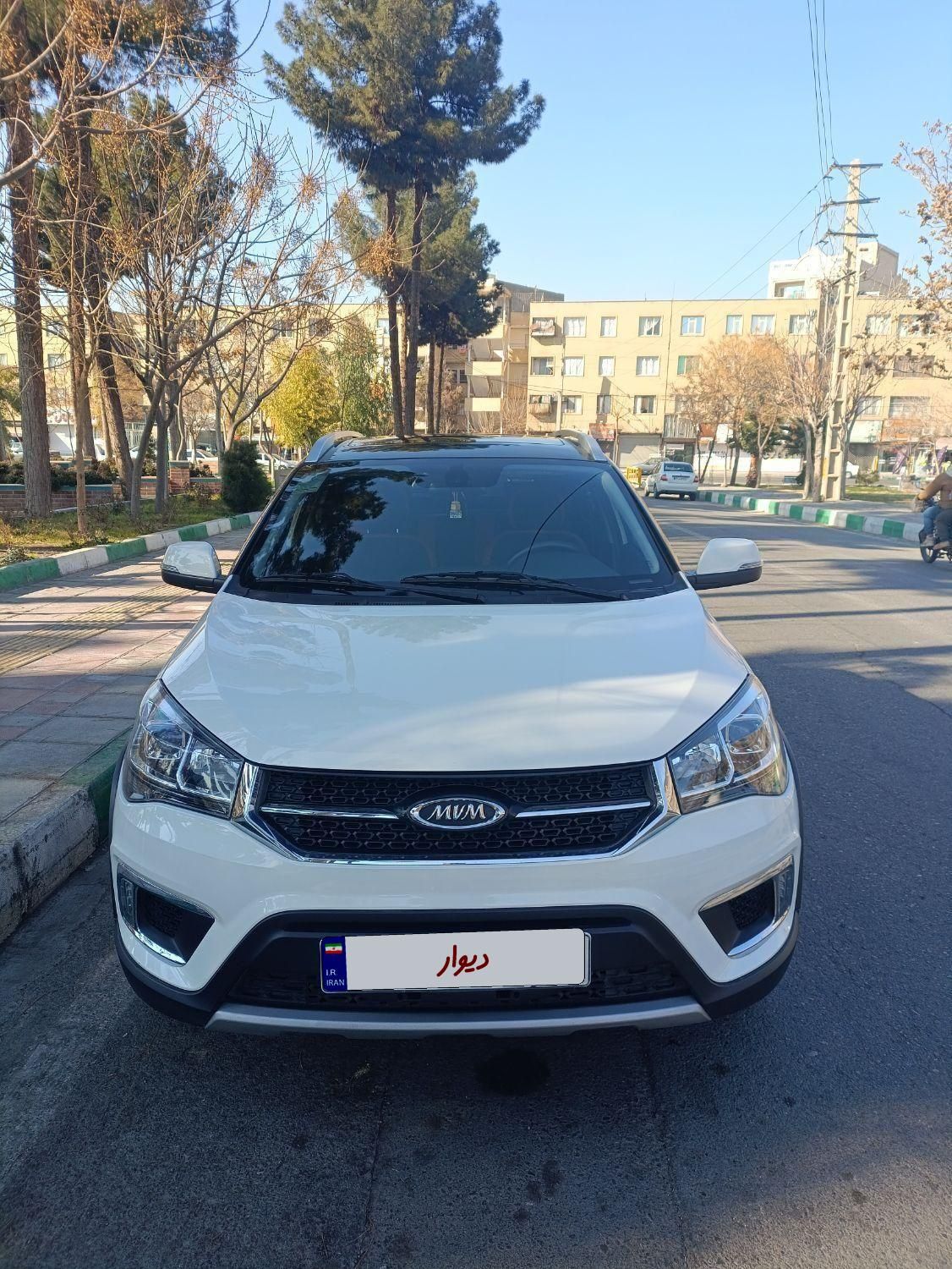 خودرو ام وی ام، X22 آگهی ann_17960450