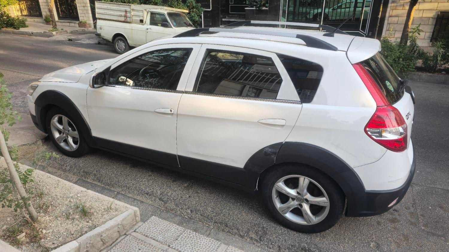 دانگ فنگ H30 کراس اتوماتیک - 1398